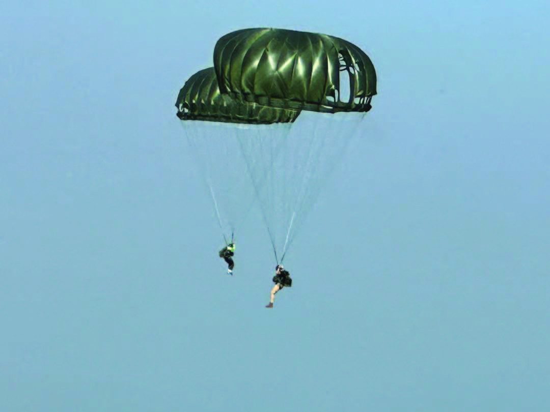 parachute-static (10)